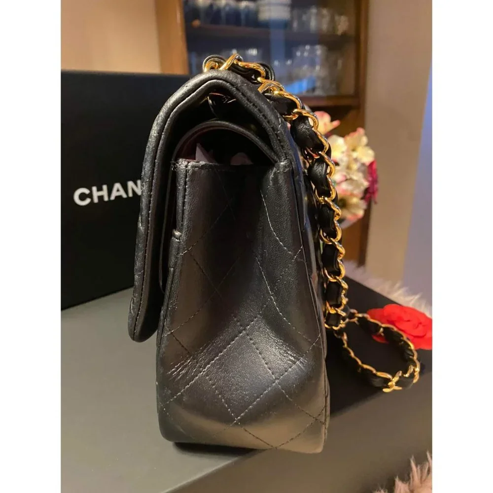 100% Authentic CHANEL Quilted Double Flap Jumbo Lambskin Black Shoulder Bag - Picture 8 of 16